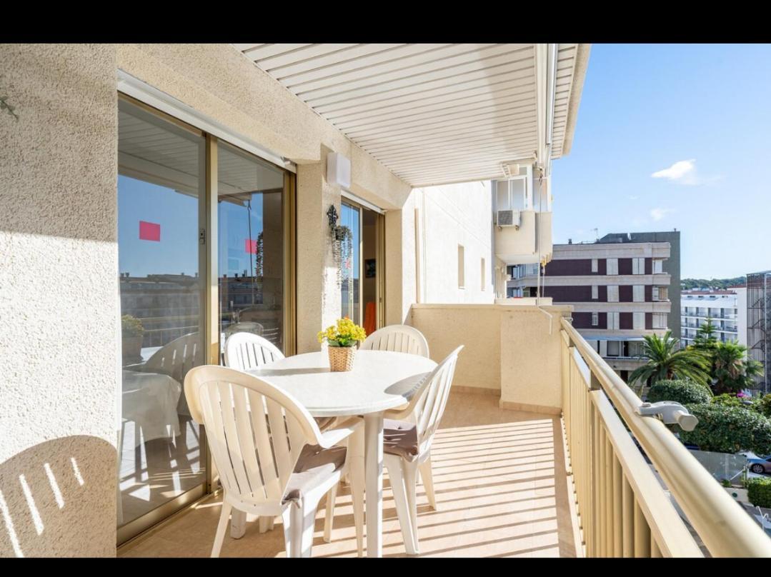 Jescamar Lägenhet Salou Exteriör bild